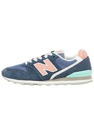 Outfitted in feminine colors, this versatile women's shoe is one of fashion's favorite sneakers. New Balance Schuhe Fur Damen Online Kaufen Planet Sports