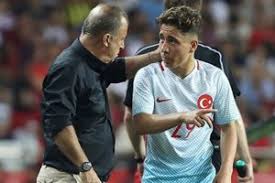 Emre belözoğlu, fatih terim için neler söyledi? Fatih Terim Yillar Once De Emre Belozoglu Nu Kesfedip Yildiz Yapmisti Bursada Bugun Bursa Bursa Haber Bursa Haberi Bursa Haberleri Bursa