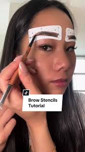 Calla shows us how to use the BBB London Eyebrow Stencils 🤩 #browtok  #browto #browtutorial #eyebrowtutorial #browlook #browgoals #browstencil  #eyebrowstencill