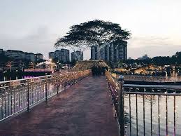 Andai tuan puan nak menyewa di bustel klebang (bus + hotel), baik sewa homestay di pantai klebang. 99 Wonderland Selayang Waktu Malam Destinasi Percutian ÙÙŠØ³Ø¨ÙˆÙƒ