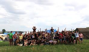 Since then, it has been part of the municipality of heuvelland. Festival Dranouter Zet Heerlijk Gevarieerd Festivalweekend In Met Feestelijke Startavond Frontview Magazine