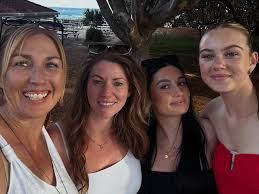 Just a little reminder that myself and the team are having a much needed  break. We re open