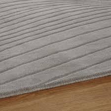 Teppiche verschönern jeden wohnbereich und schaffen dabei eine gemütliche atmosphäre, in welcher man sich einfach nur wohlfühlen kann. Getufteter Teppich Aus Wolle Und Baumwolle Beige Und Weiss 140x200cm Zamora Maisons Du Monde