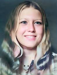 Walter Palmore attended Hardaway High School. He played only one season of  football as a senior. He enrolled at Coffeyville Community College, where  he was redshirted in 2014. He transferred to Eastern