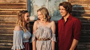 Maybe you would like to learn more about one of these? The Voice Australia 2018 Blind Audition Episode 1 On 15 April 2018 Highlights