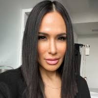 Joanna De La Rosa Email & Phone Number