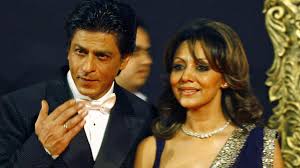 He answered some questions of his fans. Leihmutter Engagiert Noch Mal Vater Ermittlung Gegen Shah Rukh Khan Welt