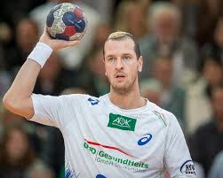 He received a silver medal at the 2004 summer olympics in athens with the german national team. Pascal Hens And Hamburgs Handballers Searching For Strength Of Former Seasons