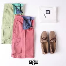 Beyaz T Shirt U Soft Yesil Ve Pembe Tonlarindaki Bermudalarla Kombinleyerek Stilinizi Renklendirebilirsiniz Pantolon Stil Erkek Giyim