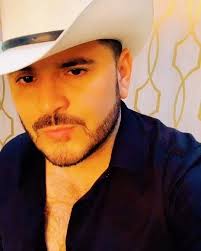 3,903 Me gusta, 112 comentarios