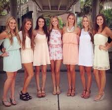 Outfits That Don T Match But Have A Similar Color Scheme Look Great For Recruitment Recruitment Outfits Sorority Recruitment Outfits Rush Outfits