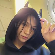 250118 Felix Instagram Update : r/straykids