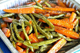 Honey Balsamic Glazed Roasted Carrots And Green Beans Gluten Free Recipe On Yummly Yummly Carrots And Green Beans Green Beans Side Dish Green Bean Recipes