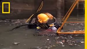 Sewer Diving | National Geographic - YouTube