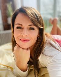 i am from Holland, the Netherlands , Europe .. . love it and you ..!!  ❤️👍🌹🍀🏆😇🙏Theo NL