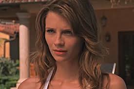 Was because of bullying that took place on the set of the show. 93iarli2l72b1m