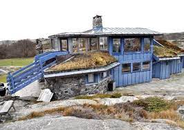 Tidligere i år rykket celina og trøim inn en annonse i lokalavisen kragerø vestmar der de søkte hushjelp fra 19. Celina Basseng Ma Fortsatt Vente Hytteavisen