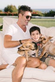 He is the son of julie cowell (née josie dalglish), a ballet dancer, and eric. Simon Cowell Simoncowell Twitter