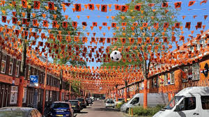 We can help answer questions and solve problems. Nederland Klaar Voor Ek Straten Kleuren Oranje Nos