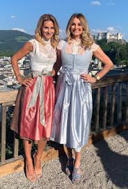 Find frauke ludowig stock photos in hd and millions of other editorial images in the shutterstock collection. Sandra Abt Mit Frauke Ludowig Alpenherz Exklusive Dirndl Und Trachten Aus Dem Allgaeu