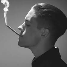 G Eazy Haarschnitt Seite Zuruckgekammt Frisur G Eazy Haircut G Eazy Style G Eazy