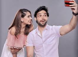 Welcome to the official page of parth samthaan. Parth Samthaan Sends Across An Adorable Birthday Wish For His Kaisi Yeh Yaariyaan Star Niti Taylor Bollywood News Bollywood Hungama