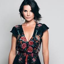 Formaldressescairns Leah Cairns Fitted Lace Dress Crewneck Dress