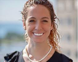 Ann Starling's Instagram, Twitter & Facebook