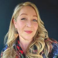 20+ "Crystal Martin" profiles