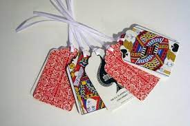 Cah lab is an ai that plays you a black card. 10 Creative Ways To Reuse Old Playing Cards Playing Card Crafts Diy Playing Cards Gift Tag Cards