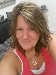 Darci Morris's Instagram, Twitter & Facebook