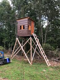 These plans are really awesome. Guru Pintar Deer Shooting House Design And Bom 11 Free Deer Stand Plans In A Variety Of Sizes Louisiana Fishing Louisiana Hunting Louisiana Sportsman Magazine For Over 20 Years The