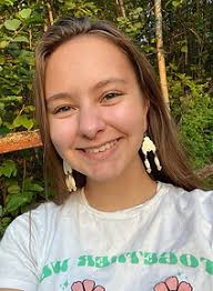 SCHOLARSHIP STUDENT SPOTLIGHT