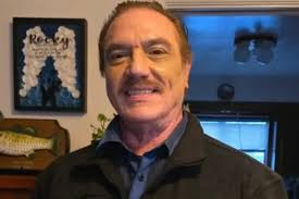 ICE detains green card holder