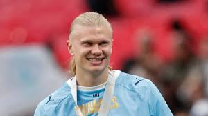 Erling Haaland, jugador de la Selección noruega, sobre su novia futbolista: 