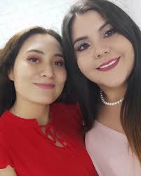 Ale López de Nava Directora de Ventas Independiente Mary Kay added a new... 