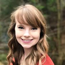 Ashley Scholl's Instagram, Twitter & Facebook