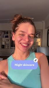 Ana Nicolescu's Instagram, Twitter & Facebook