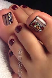 52 imágenes de uñas decoradas con diseños de flores para manos y pies. Decoracion De Unas De Moda Para Pies Elegantes Torre De Zoco