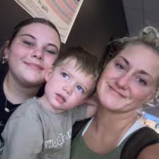 Review: The Jumbo House in Columbia, TN I was going to write the fancy  review and tell you things about the Jumbo House.. The Johnny Burger and  onion rings were awesome. In