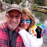 Lori Beno's Instagram, Twitter & Facebook