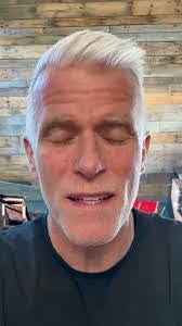 Terri Zinn's Instagram, Twitter & Facebook