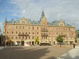 Moälvens drakar (moälven dragons) är en sektion i moälvens kanotklubb (mokk). Hirschska Huset Wikipedia