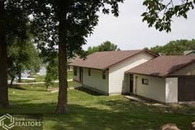 There are 59 active homes for sale in sun valley lake, ia, which spend an average of 67 days on the market. Sun Valley Lake Ia Real Estate Homes For Sale Point2