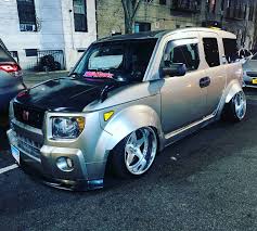 * based on 2003 epa mileage estimates. 2003 Honda Element