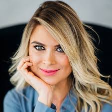 Francine Forbes's Instagram, Twitter & Facebook