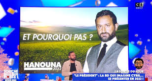 Mon premier noël avec toi, a noël (last christmas), petit papa noël. Tpmp Week End C8 Elsa Esnoult Les Mysteres De L Amour Venue Saluer Cyril Hanouna President Les Audiences De C8 S Emballent Toutelatele
