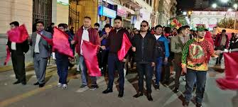 El Decano de la Facultad de Derecho, Ciencias Políticas y Sociales, Dr.  Gino Gonzalo Martínez Guzmán; acompañado de la Organización Generación  Revolucionaria y de la Fraternidad Universitaria D'Rigor, participó en la  CARAVANA