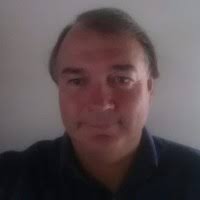 Search Verified People by Job Title, Industry & Region