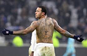 Jadon sancho's tattoo on his left arm is a tribute to his younger brother who died. Pf Transfer News Auf Twitter Memphis Depay Has Been Brought Into The Conversation For Borussia Dortmund As A Jadon Sancho Replacement Bild